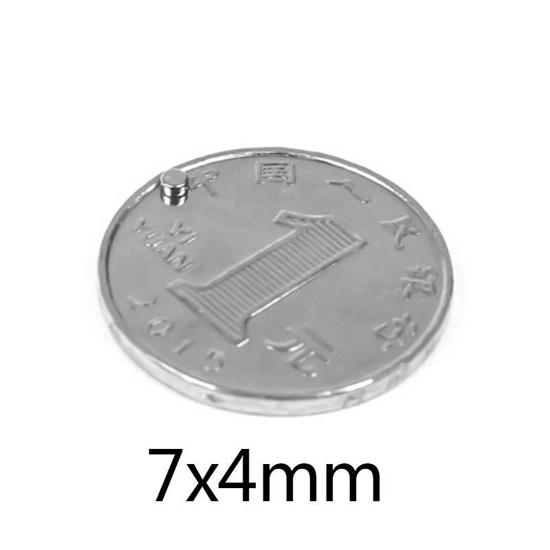 Мощные неодимовые магниты N35 7x4 мм, редкоземельные, сильные, маленькие, круглые, дисковые, магнитные, 7*4 мм Крепеж и скобяные изделия