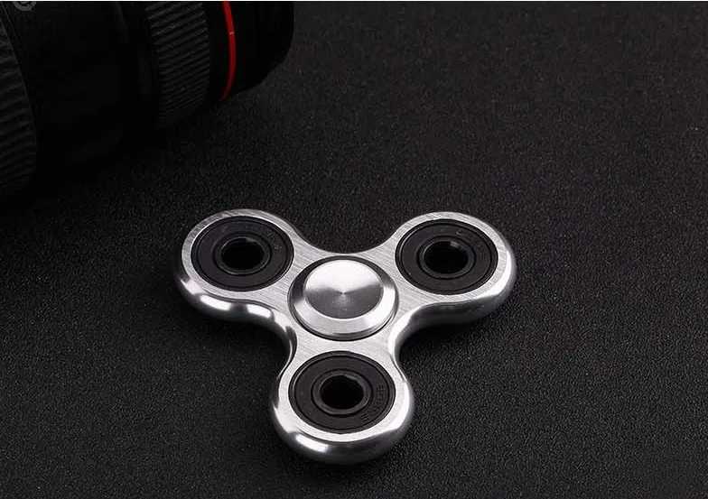 Фотография №1 товара Металлические игрушки-спиннеры, EDC Hand Spinner, антистрессовые игрушки, антистрессовая игрушка-спиннер для