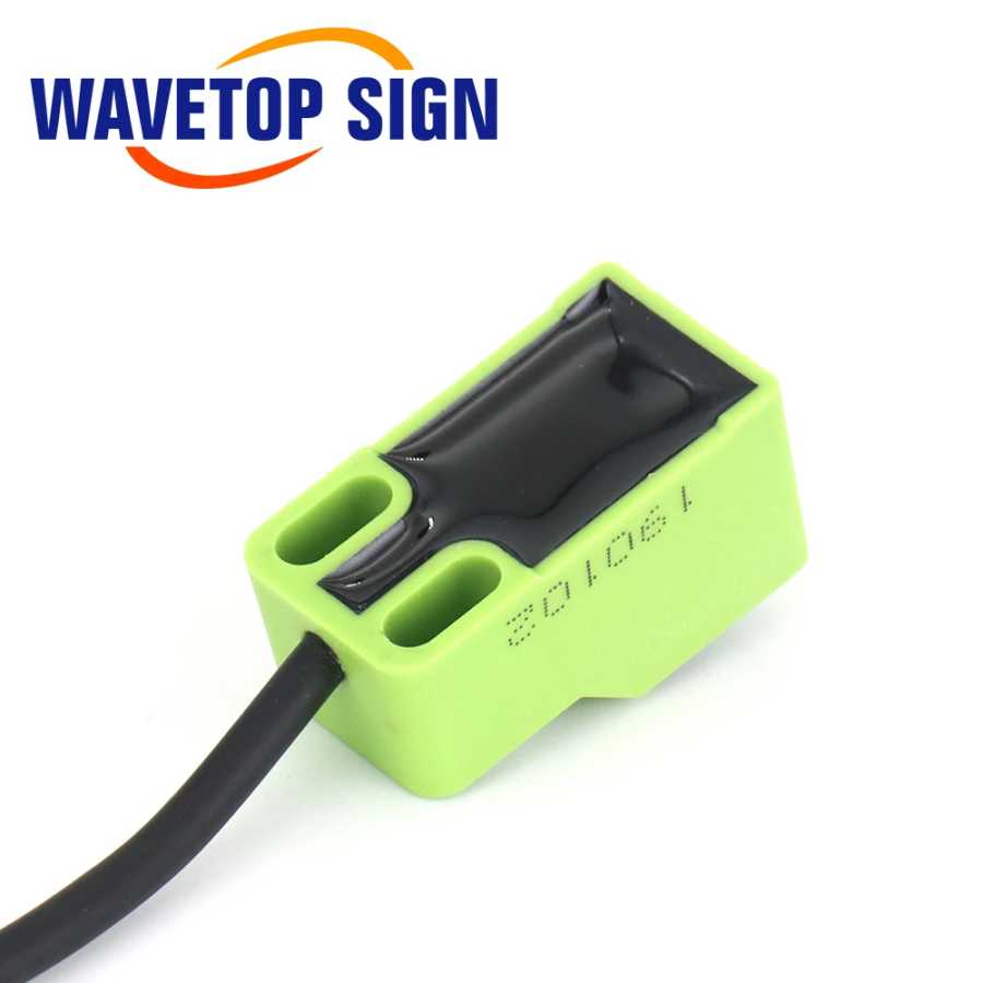Фотография №1 товара Датчик обнаружения металла WaveTopSign SN04-N/P, 10-30В DC, индуктивный бесконтактный переключатель