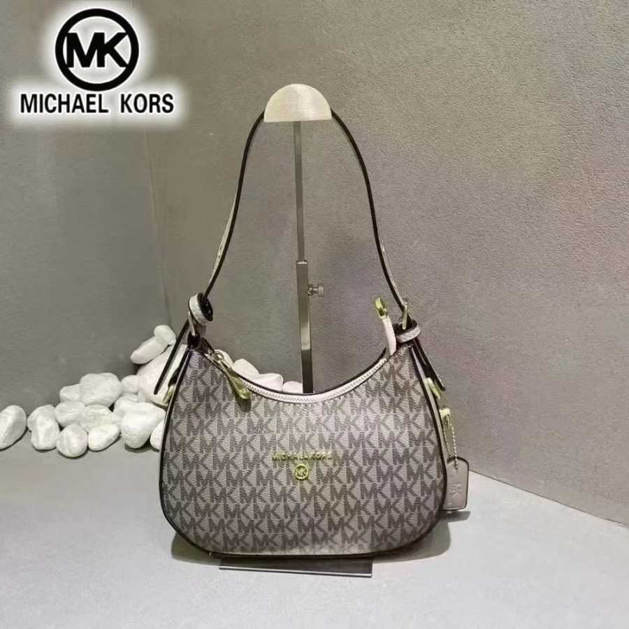 Фотография №2 товара Женская сумка Michael Kors 2026: классическая сумка-полумесяц через плечо с