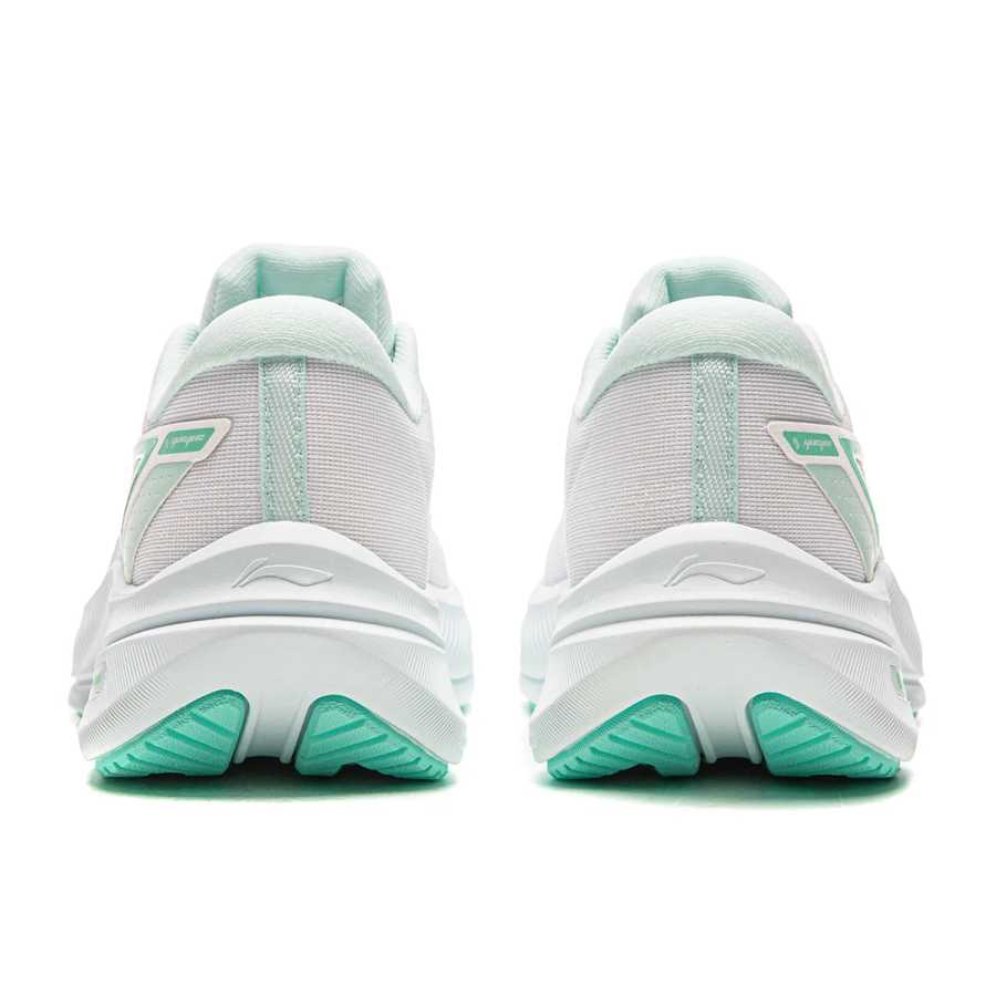 Фотография №3 товара Женские кроссовки Li-Ning YUEYING 5 с оптимизированной амортизацией, широким носком