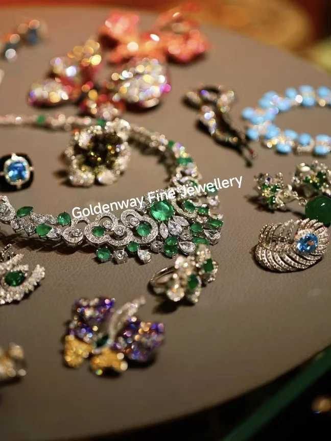 Фотография №4 товара Винтажные ожерелья-чокеры из позолоченного золота 14K с натуральным пресноводным жемчугом