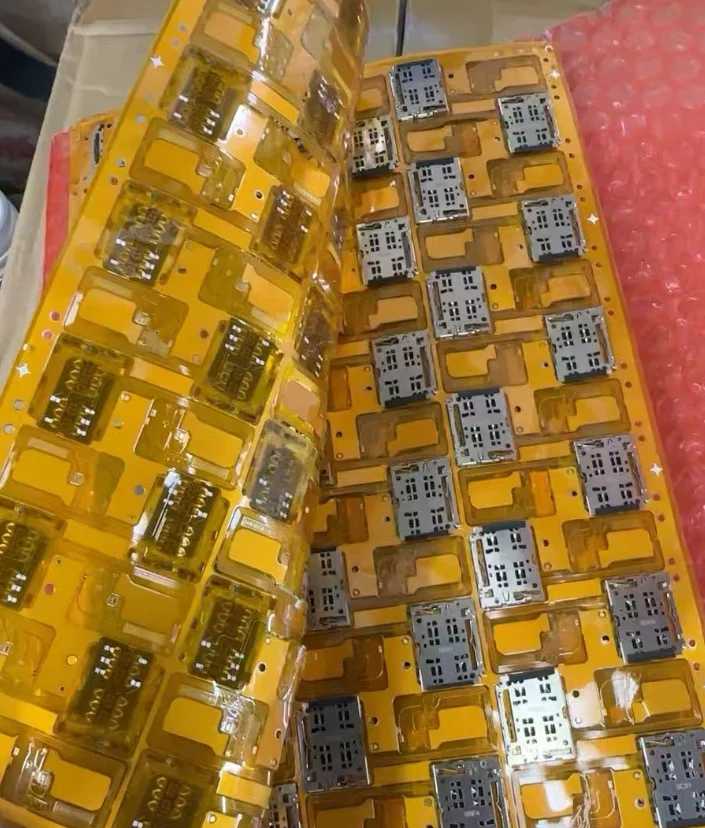 Фотография №1 товара 15pro 15promax Ультратонкий гибкий разъем FPC с двумя SIM-картами для