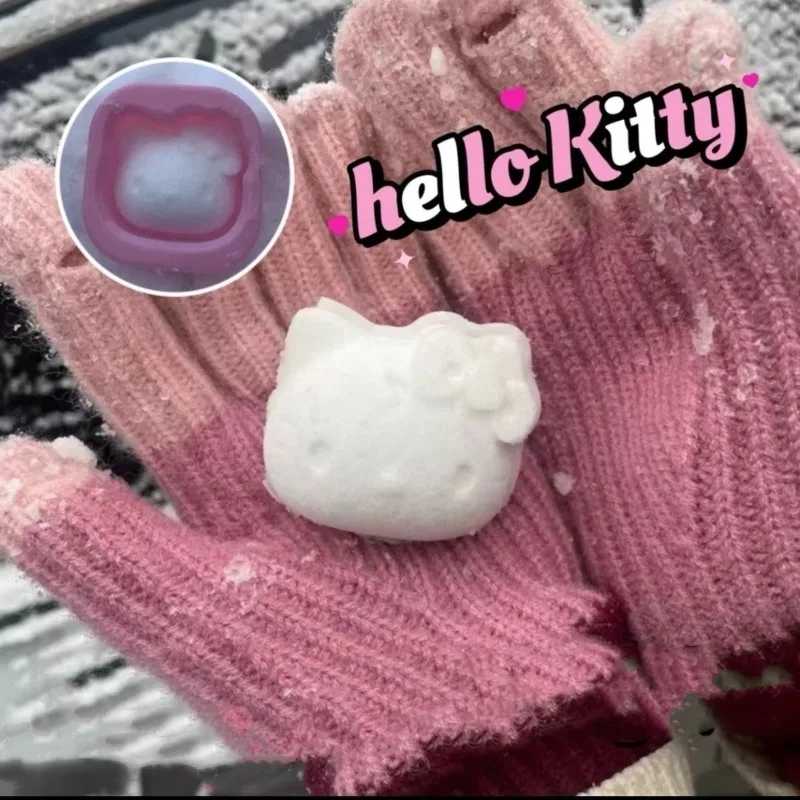 Фотография №1 товара Форма для рисовых и овощных роллов Hello Kitty в стиле