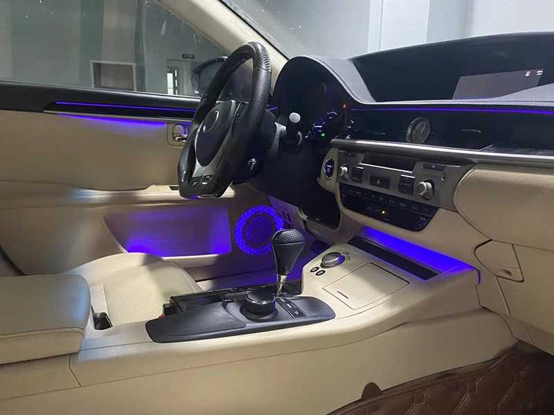 Фотография №3 товара Декоративная светодиодная лента на руль для Lexus ES 2013-2017