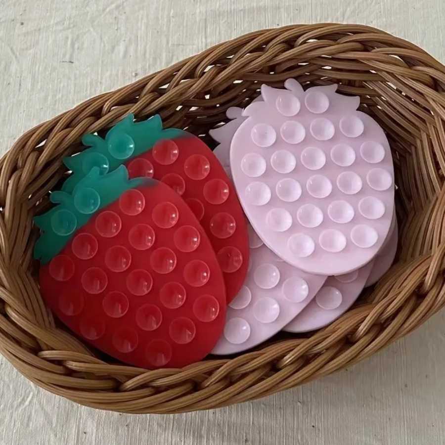 Универсальный автомобильный держатель-присоска для телефона Strawberry: портативная подставка для навигации и фиксации телефона Держатели и подставки