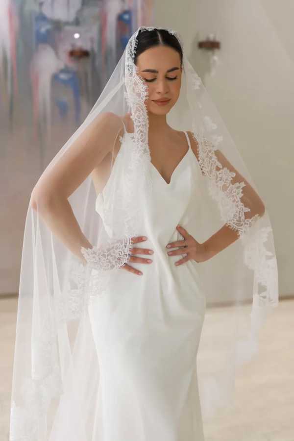 Фотография №3 товара Кружевная фата Mantilla, одноярусная фата с кружевной отделкой, длинная свадебная