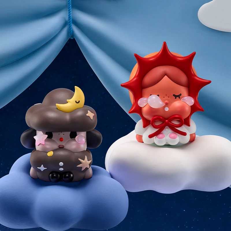 Фотография №4 товара POP MART CRYBABY CRYING TO THE MOON-SITTING SERIES ФИГУРЫ Mystery