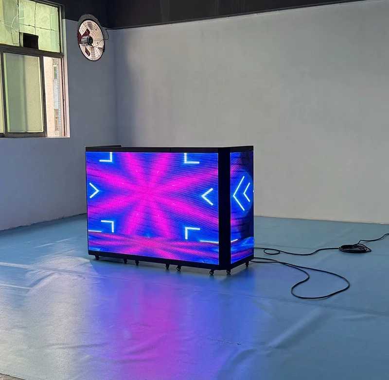 Фотография №3 товара Портативная складная DJ-стойка для помещений и улицы с LED-дисплеем для