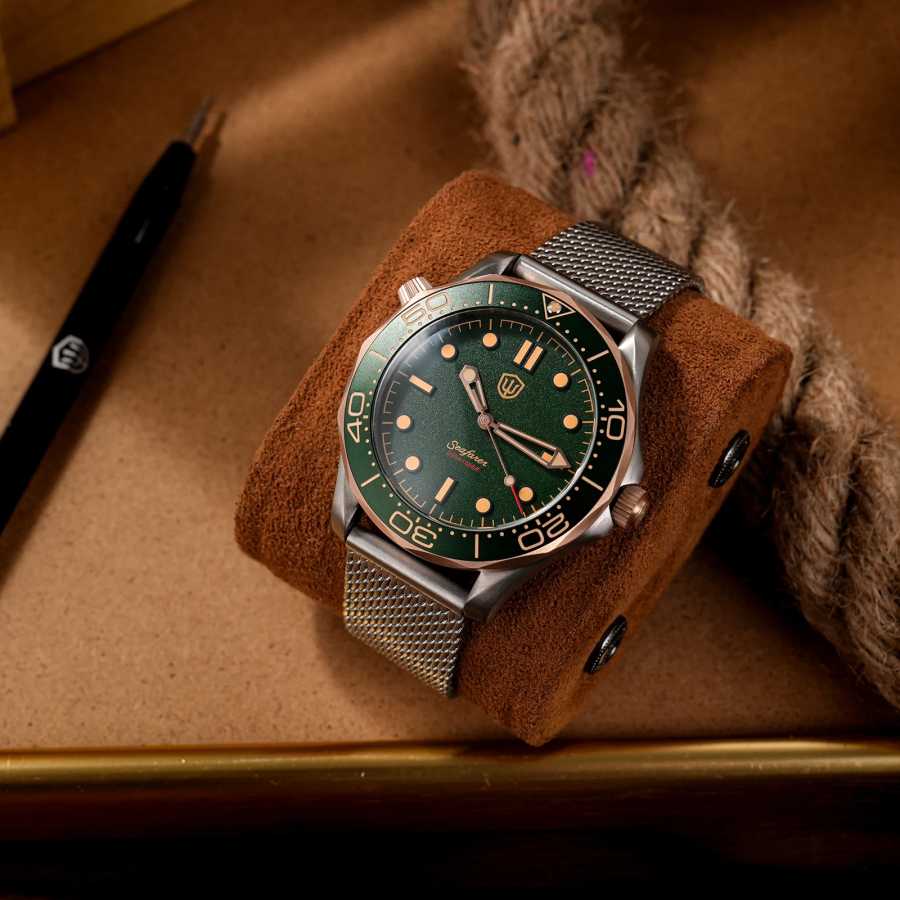 Фотография №1 товара Часы Watchdives WD007Q NTTD из титана класса 2, с кварцевым