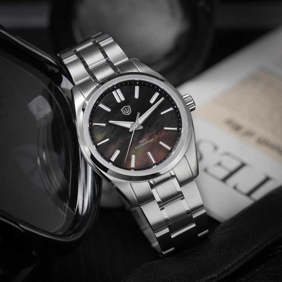 Фотография №1 товара Мужские наручные часы Watchdives WD0003C с кварцевым механизмом VH31, секундной