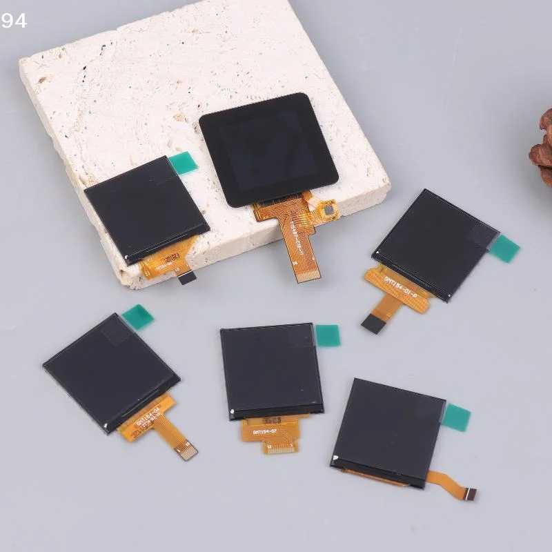 Фотография №5 товара ST7789 1,54-дюймовый TFT LCD-дисплей - квадратный, 240x240 пикселей, полноцветный экран