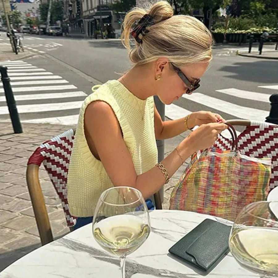 Фотография №1 товара Свитер-жилет женский сексуальный вязаный топ жилет пуловер с открытой спиной
