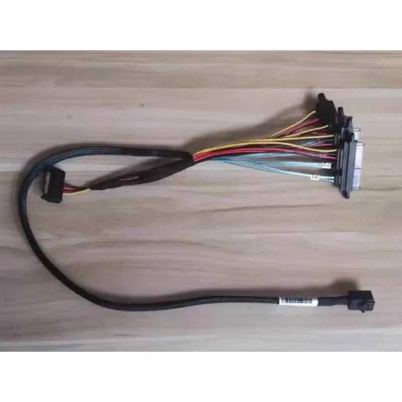 12G MINI SAS SFF-8643 To 8482 (4SAS) 1/4 RAID кабель для передачи данных на жестком диске Компьютерная периферия