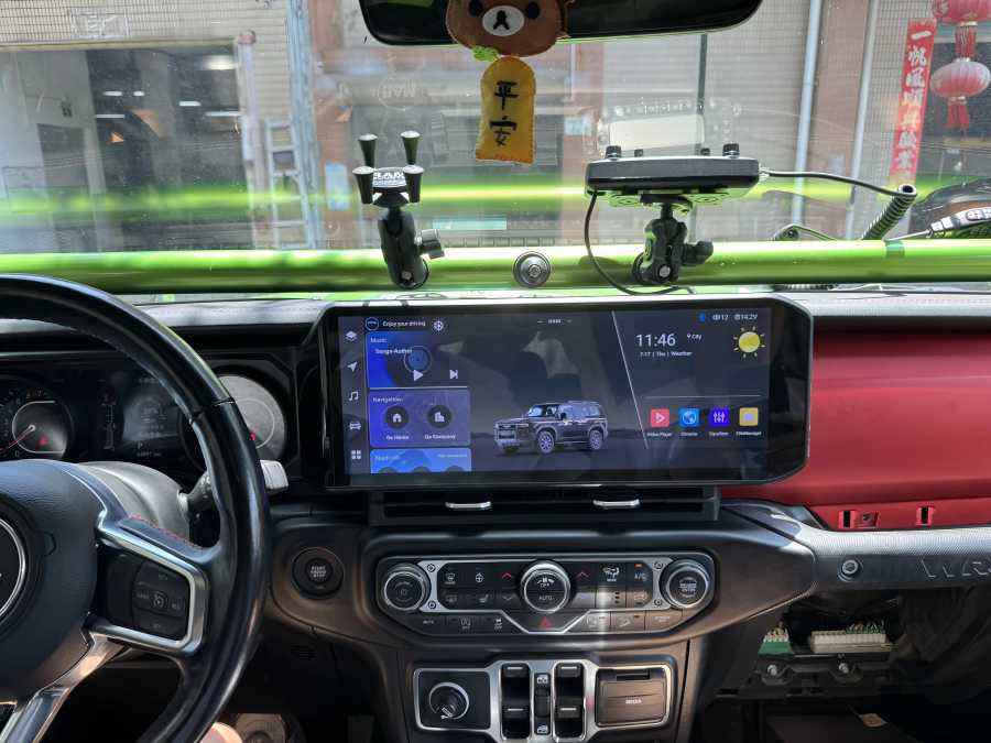 Фотография №2 товара Мультимедийный Android 14, экранный плеер, автомагнитола, стерео для Jeep Wrangler