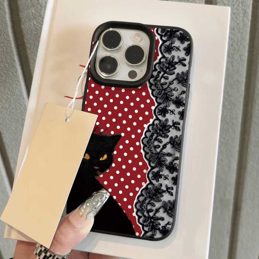 Фотография №3 товара Мягкий силиконовый чехол Ins Polka Dots для iPhone 15 Pro