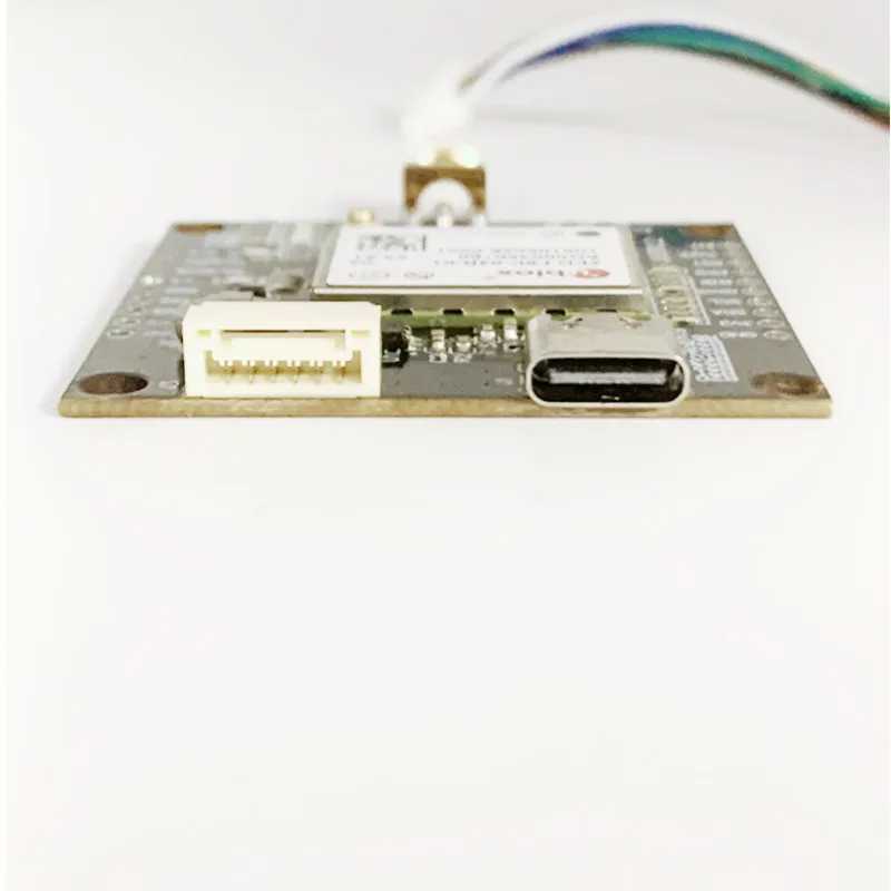 Фотография №3 товара Плата ZED-F9P-04B-01: Отличная совместимость с ESP32, поддержка последовательных интерфейсов I2C
