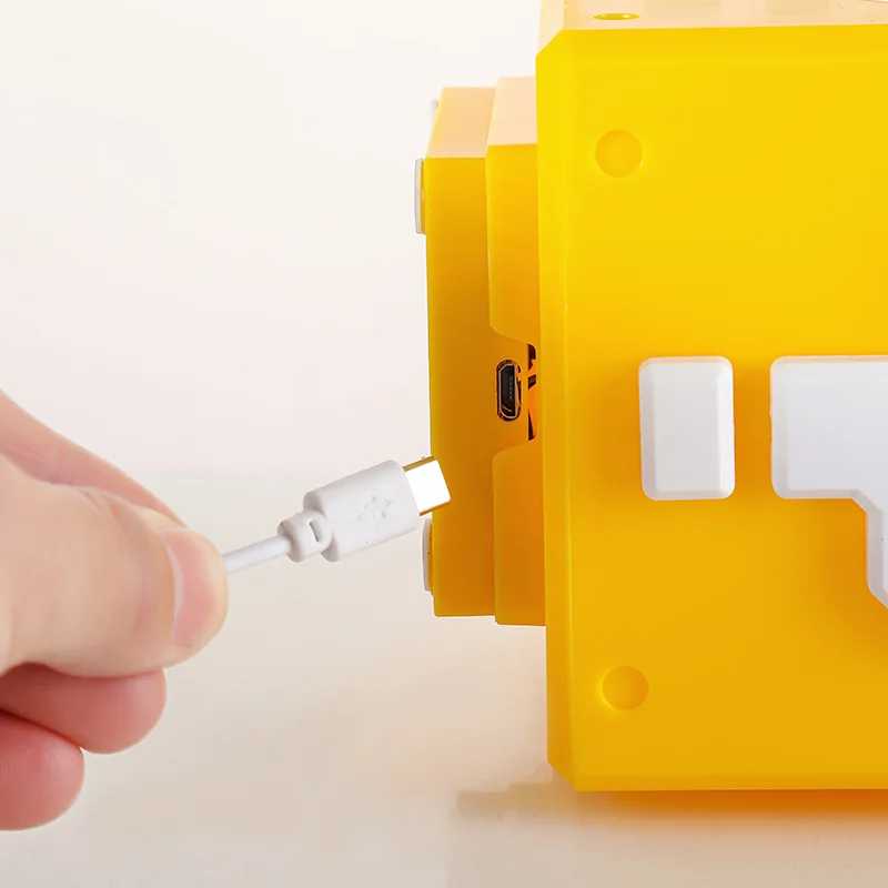 Фотография №5 товара Лампа настольная с USB-портом для зарядки
