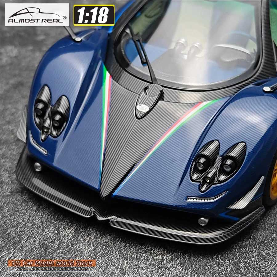 Фотография №4 товара Почти настоящая литая под давлением модель 1:18 Pagani Zonda Tricolore-2010