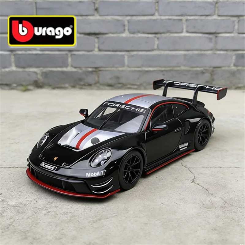 Модель спортивного автомобиля Bburago 1:24 Porsche 911 GT3 R, литая под давлением, из металла, игрушечная модель для гонок на треке, высокая детализация, подарок для детей Играйте в транспортные средства и модели