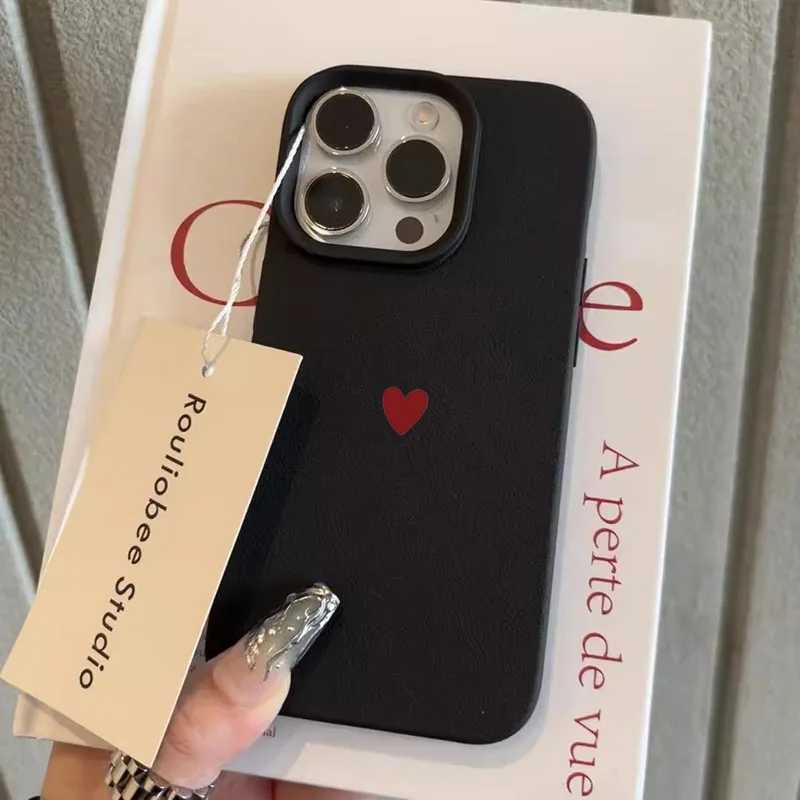 Фотография №5 товара Простой мягкий чехол из ТПУ с красным сердечком для iPhone