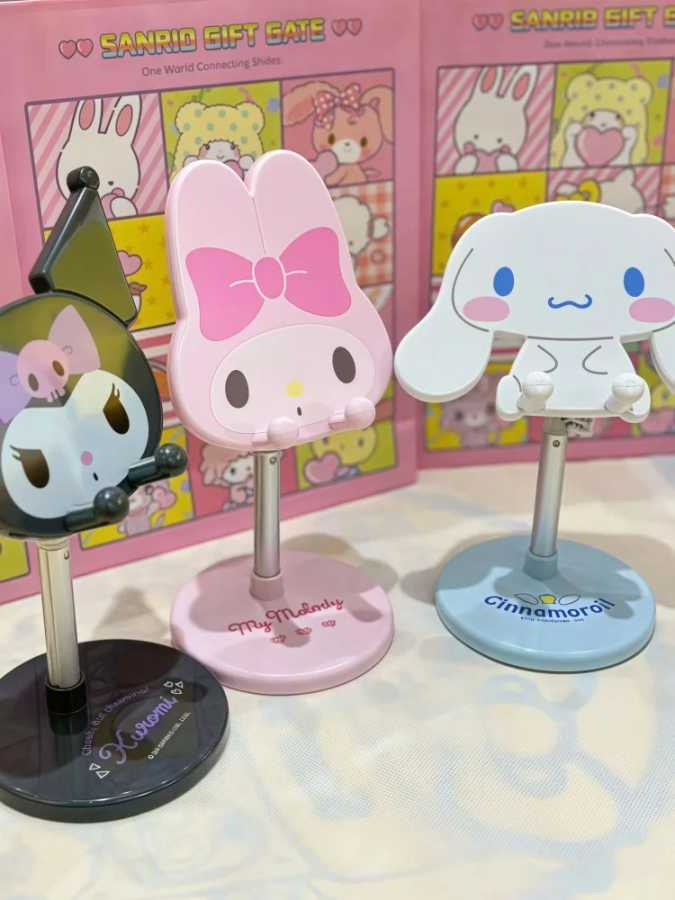 Фотография №3 товара Sanrio My Melody Kuromi Cinnamoroll подставка для телефона регулируемая ленивая