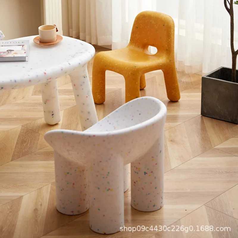 Фотография №2 товара Детский стул LazyChild Nordic Eco-friendly из экологичного пластика с популярной