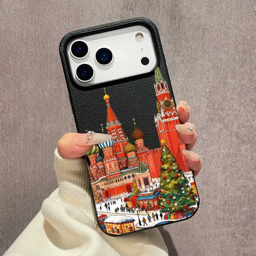 Фотография №2 товара Чехол для мобильного телефона «Рождественская елка Москва Улица» для IPHONE