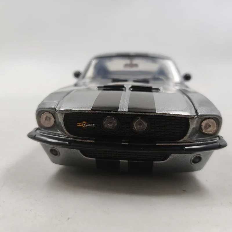 Фотография №3 товара Модель автомобиля JADA 1:24 Mustang Shelby GT500, литая металлическая игрушка,