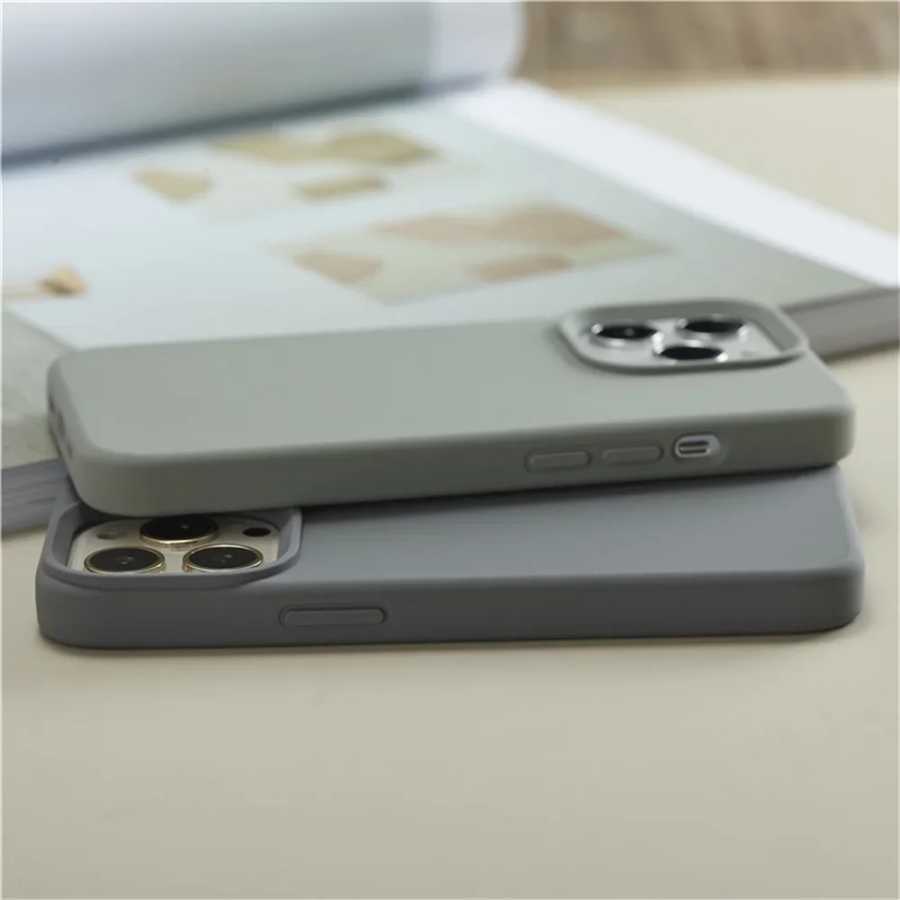 Фотография №1 товара Оригинальный чехол для телефона iPhone 17, 16, 15, 11, 12,