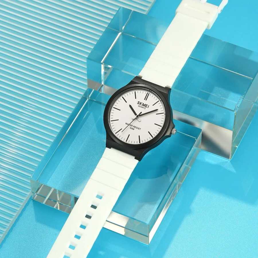 Фотография №1 товара Часы наручные Skmei Мужские кварцевые, простые водонепроницаемые Модные, с ремешком