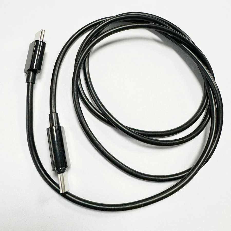 Фотография №1 товара Кабель USB-C - USB-C для устройств на базе ESP32-S3