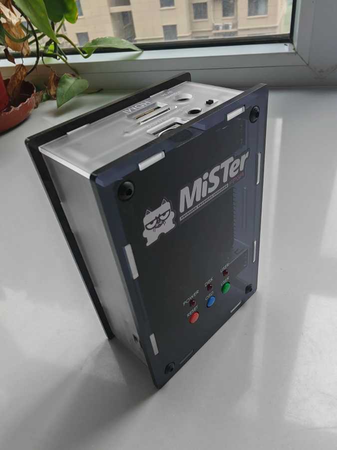 Фотография №1 товара Игровая консоль FPGA Console Mister Cyclone V SoC с аудио