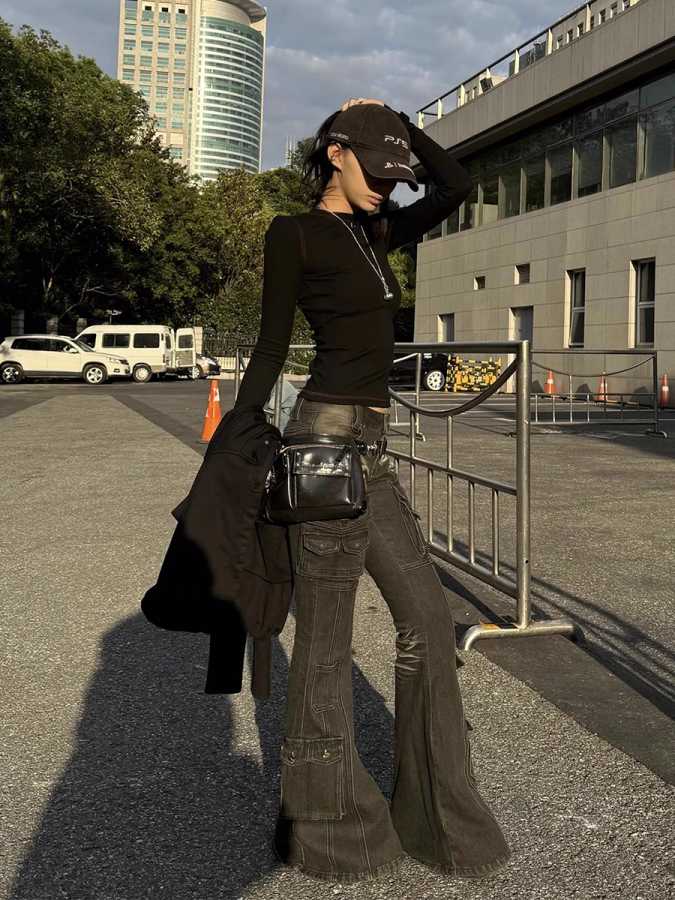 Фотография №3 товара Джинсы REDDACHiC черные с низкой талией, в стиле 2000-х, с
