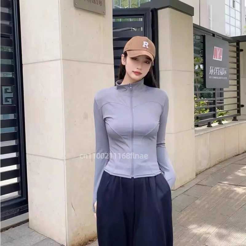 Фотография №3 товара Эластичная спортивная куртка, топ для бега, женская быстросохнущая одежда для
