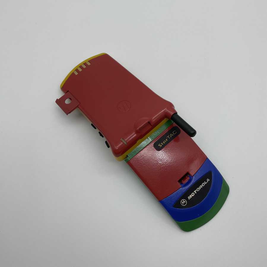 Фотография №2 товара Motorola StarTAC Rainbow, восстановленный, оригинальный, с отсоединяемой батареей 500 мАч,