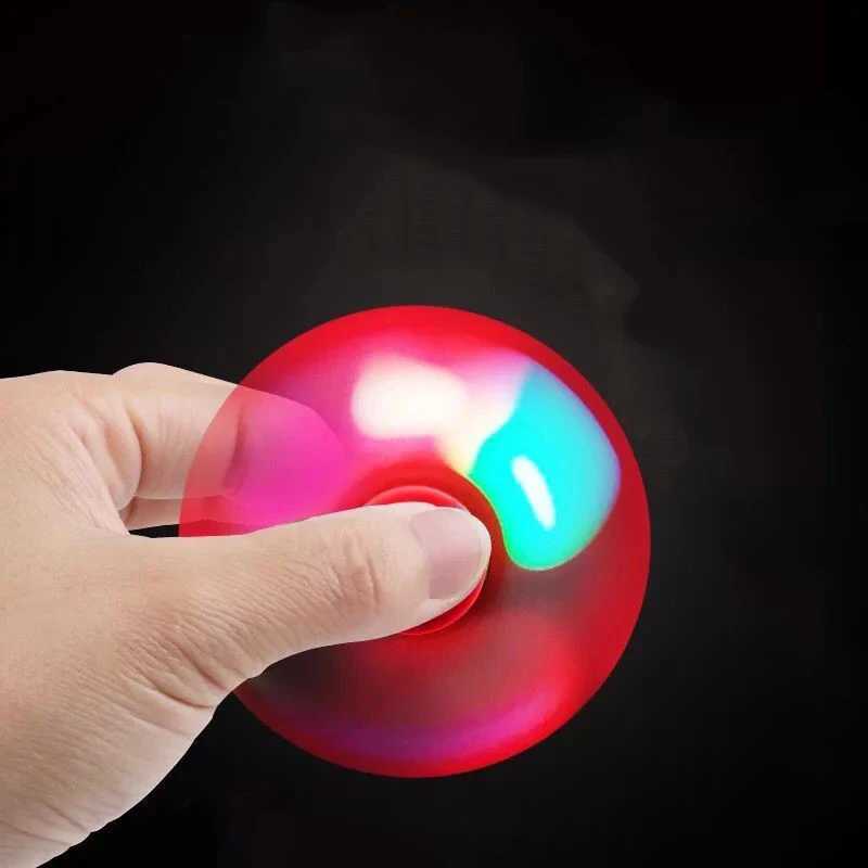 Фотография №2 товара Светящийся LED спиннер из ABS-пластика, светящийся в темноте, EDC-игрушка для