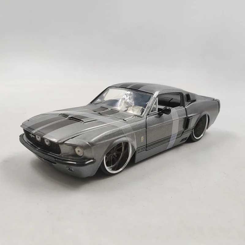 Фотография №1 товара Модель автомобиля JADA 1:24 Mustang Shelby GT500, литая металлическая игрушка,