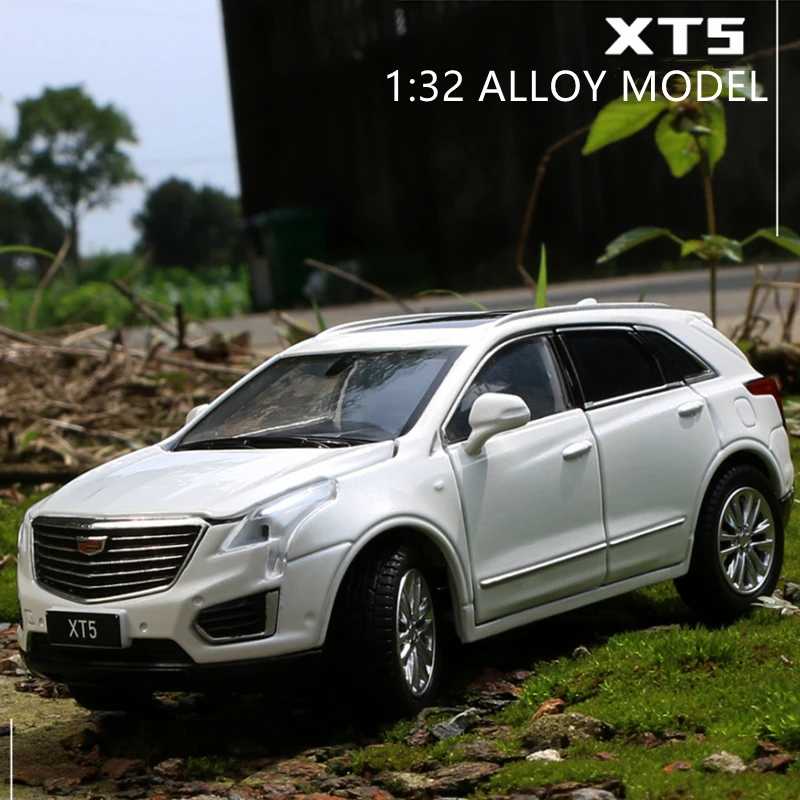Модель автомобиля Cadillac XT5 1:32 из сплава, металлическая Игрушечная модель автомобиля, имитация звука и искусства, коллекционная игрушка в подарок Играйте в транспортные средства и модели