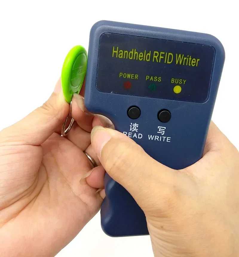 Фотография №2 товара Ручной 125 кГц EM4100 TK4100 RFID копировальный аппарат, Дубликатор, программатор,