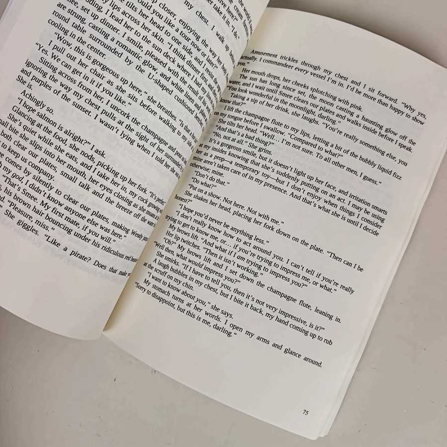 Фотография №4 товара Эмили Макинтайр - Серия &laquo;Никогда после&raquo; # 1, Книга в