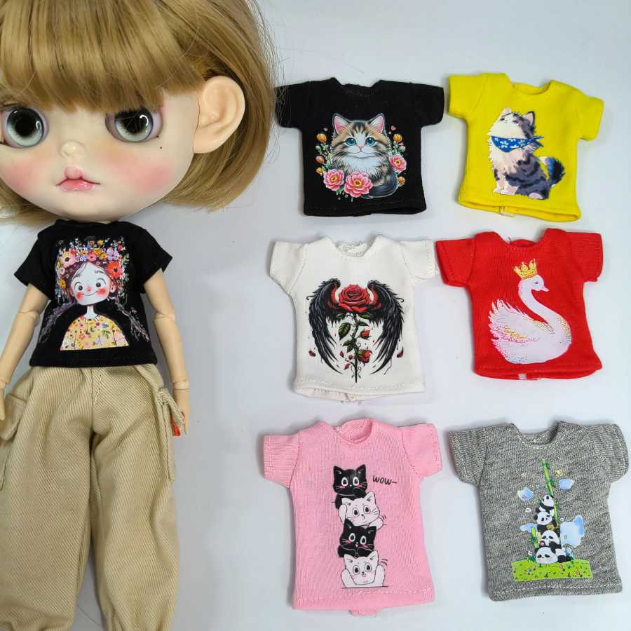 НОВЫЕ куклы ручной работы ob24 1/6, одежда для кукол Blyth, короткая футболка с мультяшным принтом, может использоваться в качестве аксессуаров для кукол 1/6. Куклы и аксессуары