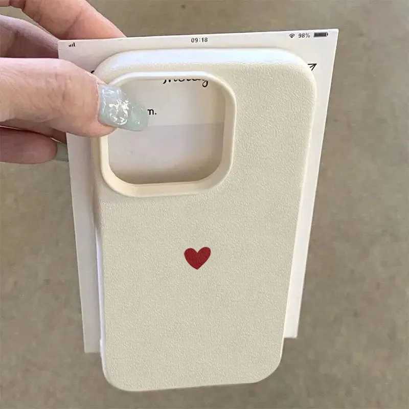 Фотография №3 товара Простой мягкий чехол из ТПУ с красным сердечком для iPhone