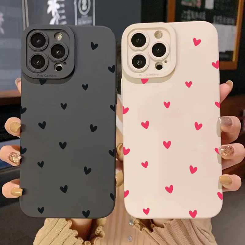 Черный чехол для телефона с сердечком для iPhone 17, 16, 14, 15, 13, 12, 11 Pro Max X XR XS 7, 8, 15, 16 Plus SE, противоударный силиконовый мягкий чехол Чехлы и чехлы для мобильных телефонов