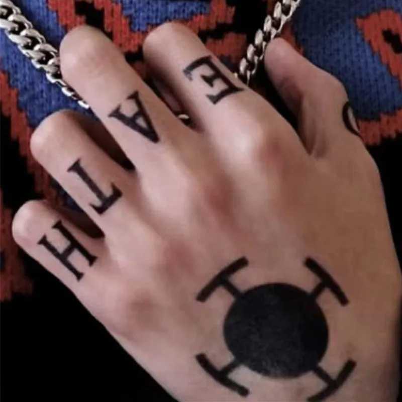 Фотография №3 товара Аниме Trafalgar D. Water Law Opisthenar татуировка косплей водостойкая временная