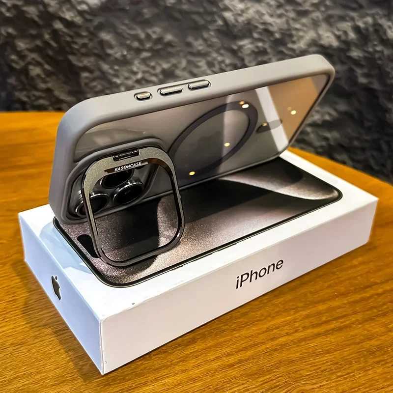 Фотография №1 товара Магнитный ударопрочный чехол для iPhone 16 15 14 13 12