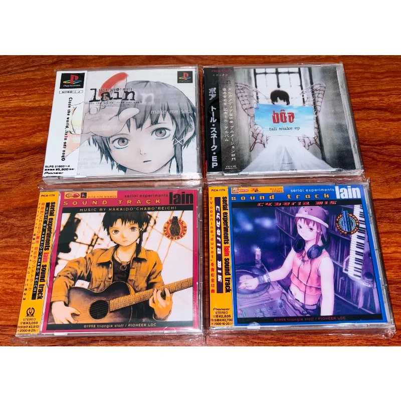 PS1 Lain и OST Ringtones CD: Набор из 4 компакт-дисков с музыкой из аниме-сериалов Serial Experiments Lain Книги