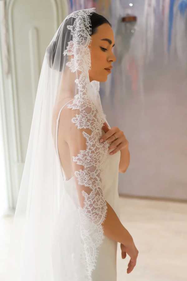 Фотография №4 товара Кружевная фата Mantilla, одноярусная фата с кружевной отделкой, длинная свадебная