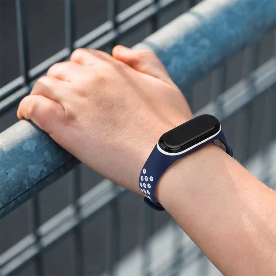 Фотография №1 товара Спортивный ремешок для часов для умных часов Xiaomi Mi Band