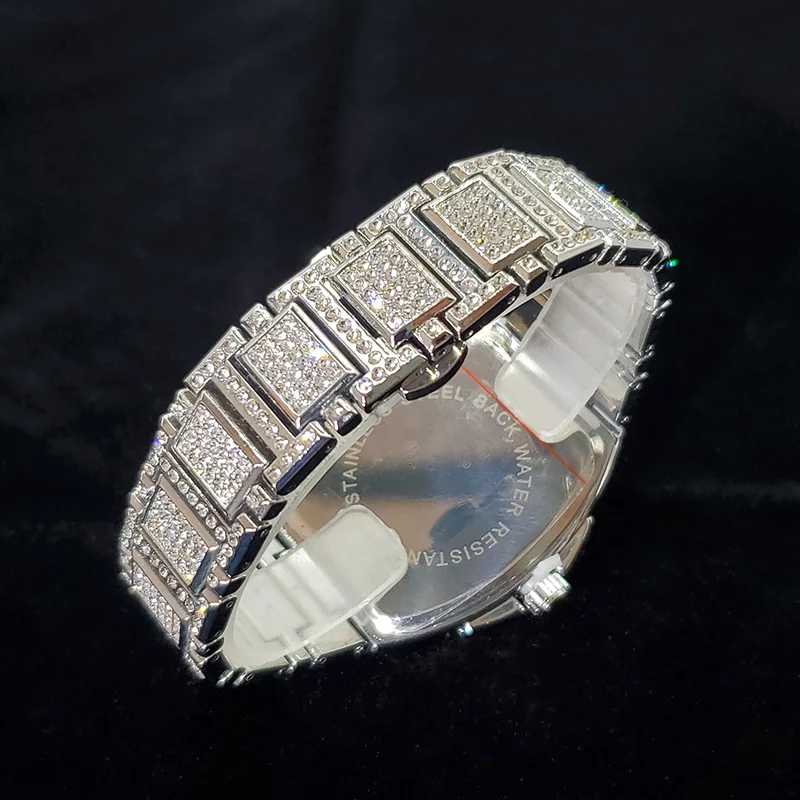 Фотография №4 товара Bling Bling Diamond Часы для мужчин Модные серебряные кварцевые наручные